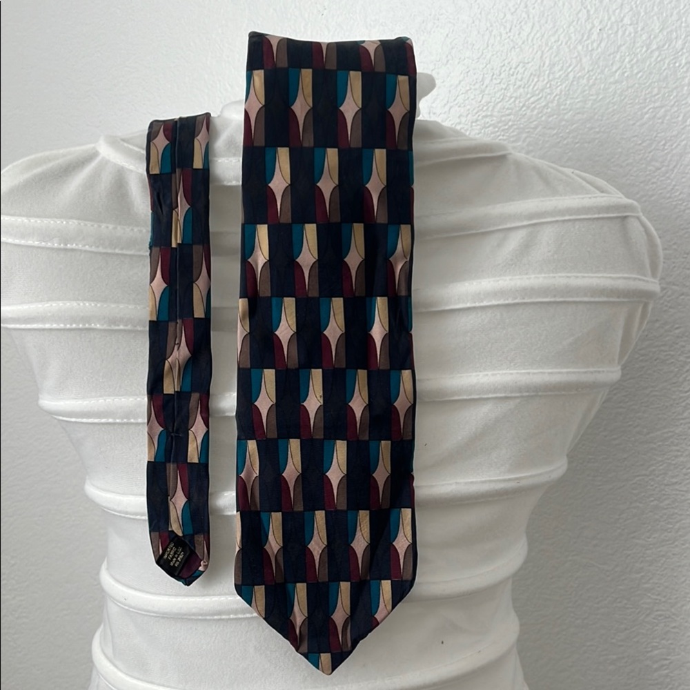 Geometric Patterned Tie - Multicolor